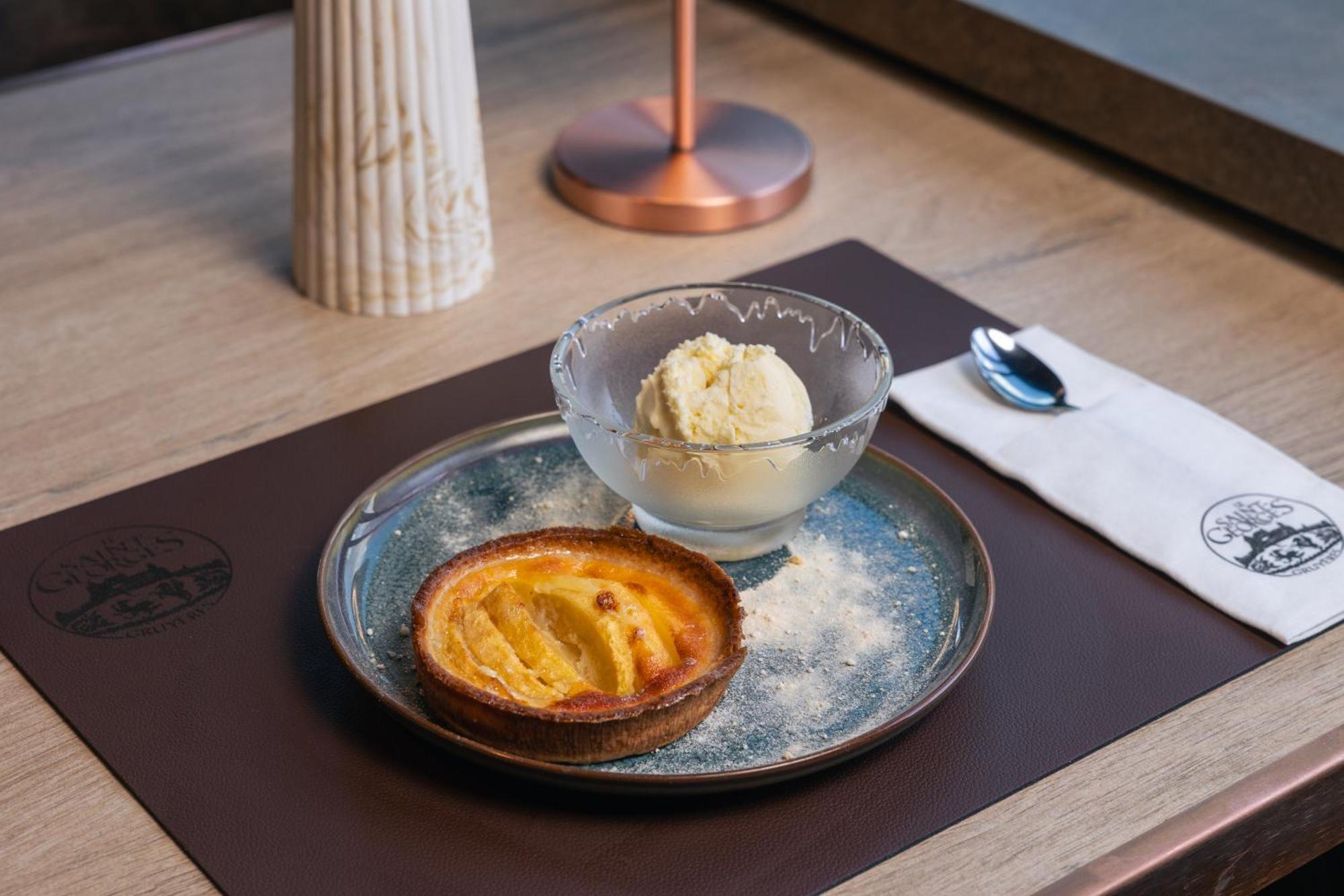 Le Saint Georges 호텔 그뤼예르 외부 사진